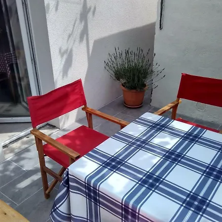 Apartman Nora * Hvar Town