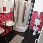 Apartman Nora هفار